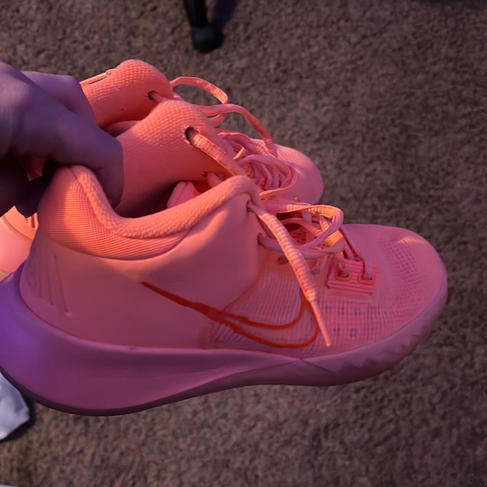 Orange Kyrie’s